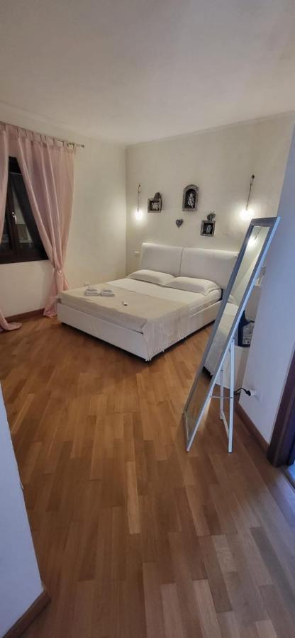 Bed and Breakfast Mi Casita Arzachena Exterior foto